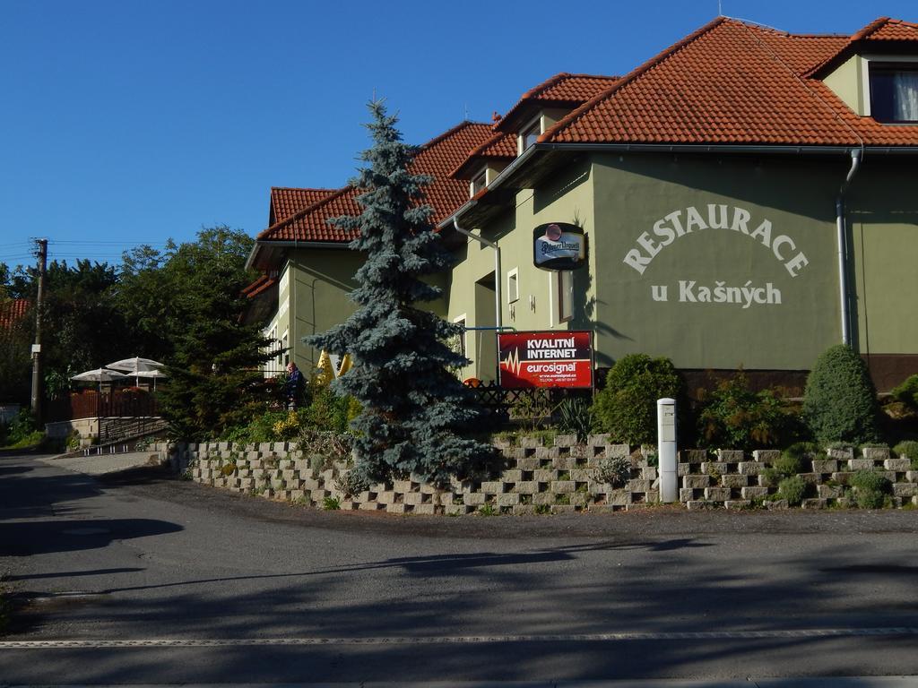 Penzion U Kasnych Mníšek pod Brdy エクステリア 写真