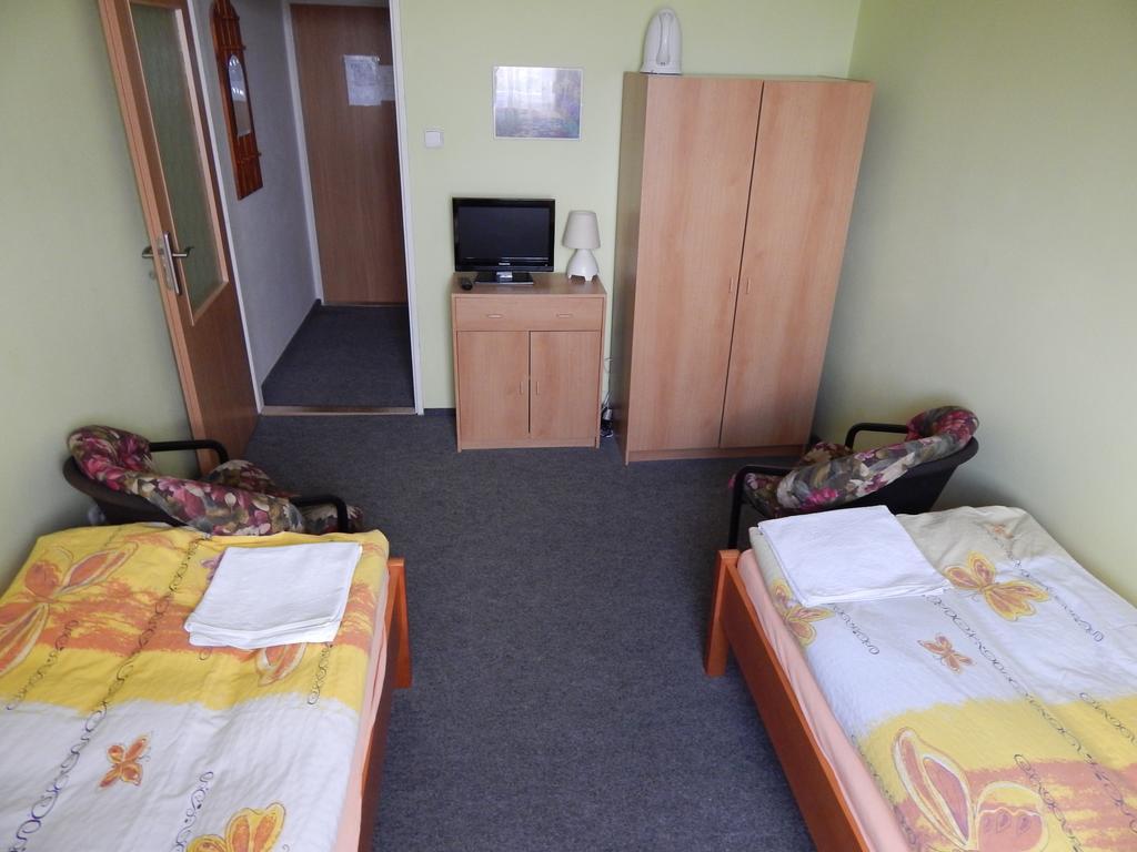 Penzion U Kasnych Mníšek pod Brdy エクステリア 写真